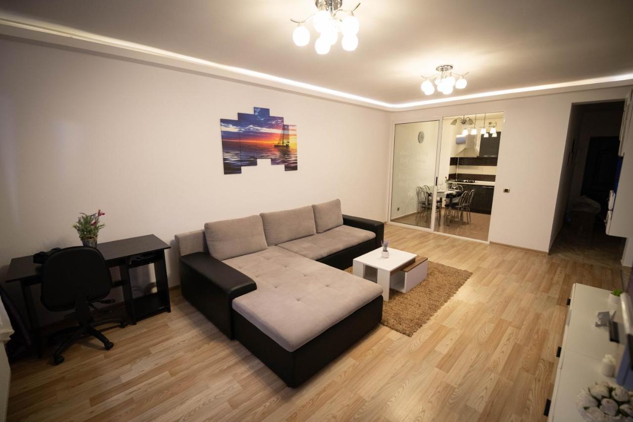 Isaran Coresi Apartment Brasov Ngoại thất bức ảnh