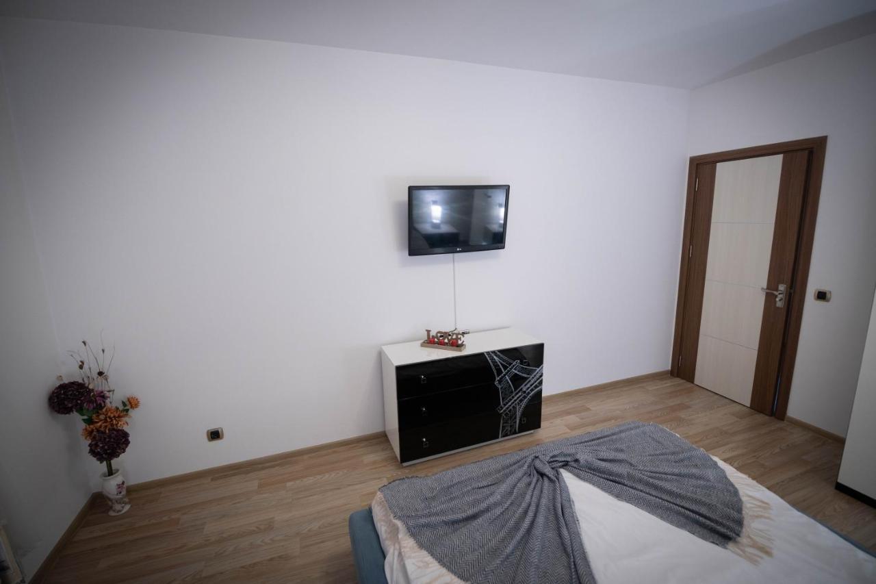Isaran Coresi Apartment Brasov Ngoại thất bức ảnh